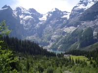 in der Nähe des Oeschinensees