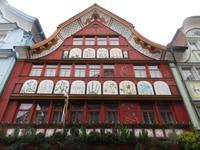 Appenzell - Drogerie mit Darstellungen der Heilpflanzen