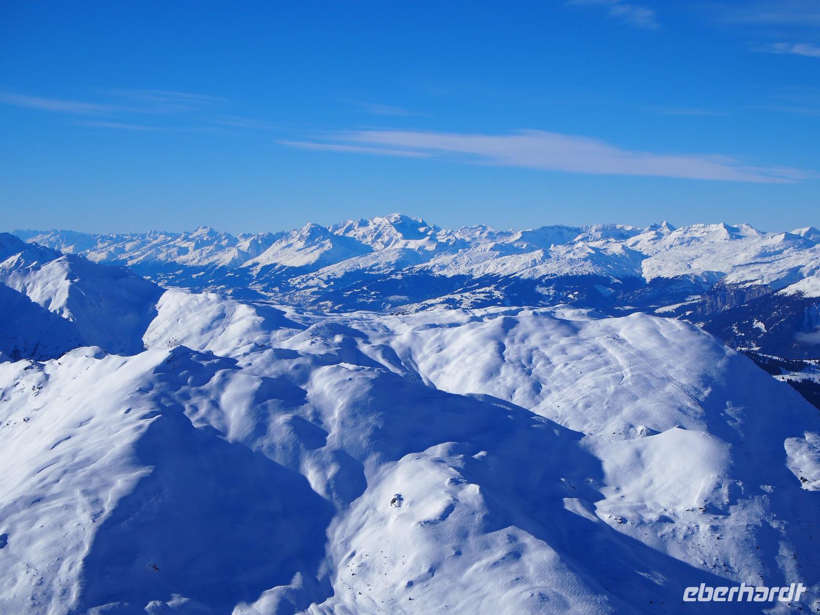 Blick vom Weisshorn Gipfel