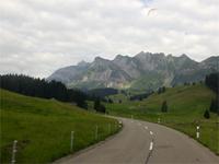 Schon von weitem ist der Säntis sichtbar