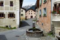 Engadinhäuser in Guarda