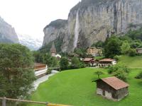 Lauterbrunnental mit Staubachfal