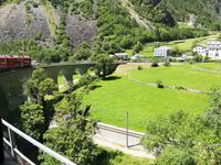 Fahrt mit dem Bernina-Expess-Kreisviadukt