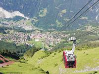 Fahrt hinunter nach Wengen