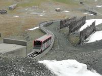 Mit der Parsennbahn geht es wieder hinunter