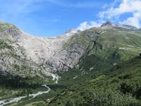 Fahrt mit der Furka-Dampfbahn -Blick zum Bett des Rhonegletschers