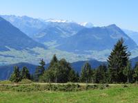 Fahrt mit dem Dampfzug auf die Rigi - Blick über den Vierwaldstättersee