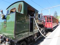 Fahrt mit dem Dampfzug auf die Rigi