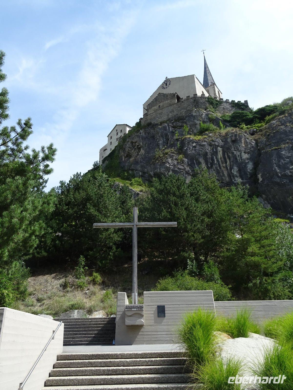 Raron, Burg- und Felsenkirche