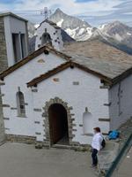 Gornergrat, Bergkirche mit Matterhorn