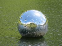 074 See am Schloss Tarasp - kunstwerk von Not Vital