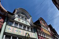 Appenzell - Typische Fassadenmalerei und Rundgiebel