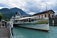 Von Thun mit dem historischen Schaufelraddampfer über den Thunersee nach Interlaken