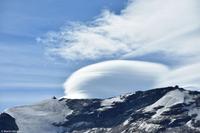 Linsenwolken über dem Alpenhauptkamm