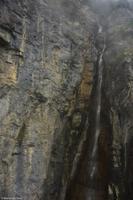 Schilthornbahn - Senkrechte Wände unter Mürren