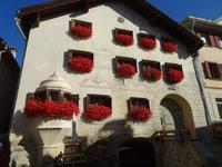 Guarda, Engadiner Häuser