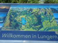 Stop mit Blick auf den Lungernsee