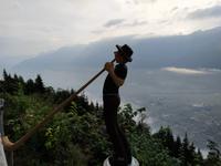 2200919 Alphorn Blaeser auf dem Harder Kulm