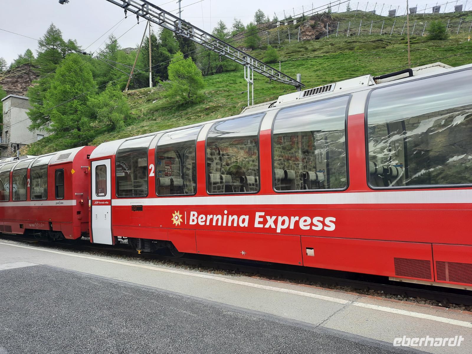 Fahrt mit dem Bernina-Express
