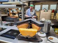 Zermatt - Folkloreabend im Bergrestaurant Furi (Raclette-Abendessen)