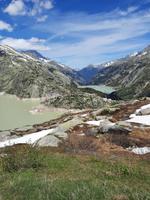 Fahrt von Täsch zur Schwägalp - Grimselpass-Straße mit Blick auf Grimsel- und Räterichsbodensee