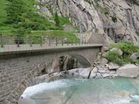 Stopp an der Teufelsbrücke