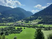 Fahrtimpressionen mit dem Glacier-Express (Vorderrheintal)