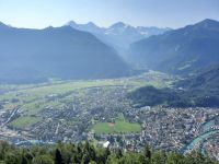 Harder Kulm - Blick auf Interlaken mit Eiger, Mönch und Jungfrau...