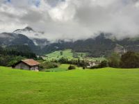 Fahrt mit dem Luzern-Interlaken Express 