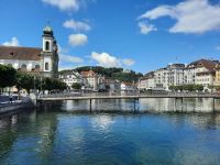 Luzern - Blick von der Kapellbrücke zur Jesuitenkirche und zum Chateau Gütsch