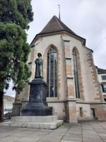 Zürich - Zwingli-Denkmal vor der Wasserkirche