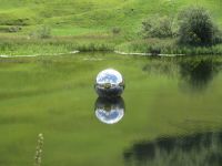 009 Tarasp - der See mit dem Mond vom Künstler Not Vital