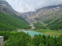 Fahrt mit dem Bernina-Express... (Palü-See)