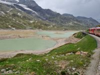 Fahrt mit dem Bernina-Express... (Lago Bianco)