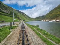 Fahrt mit dem Glacier-Express... (Oberalppass)