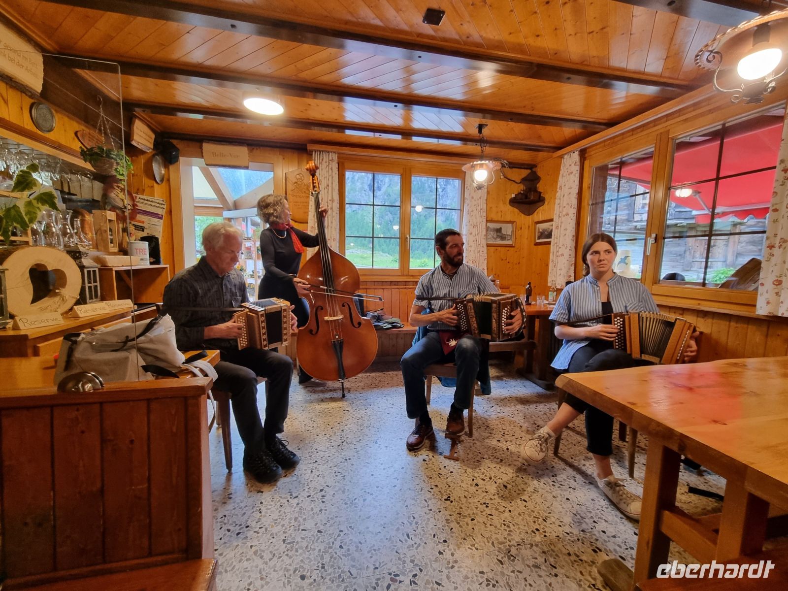 Zermatt - Folklore-Abend auf 