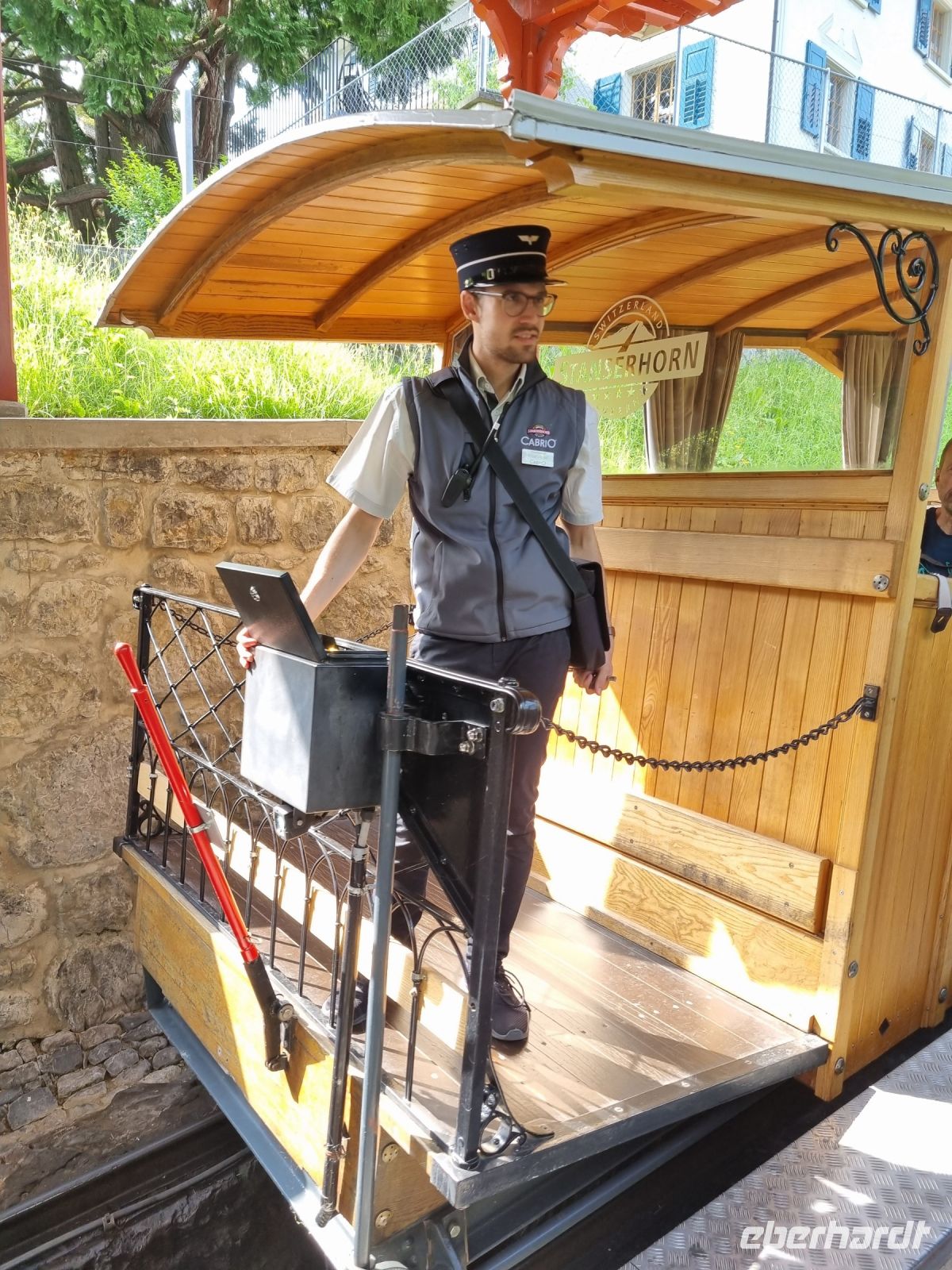 Stanserhorn - Nostalgische Standseilbahn zur Station 