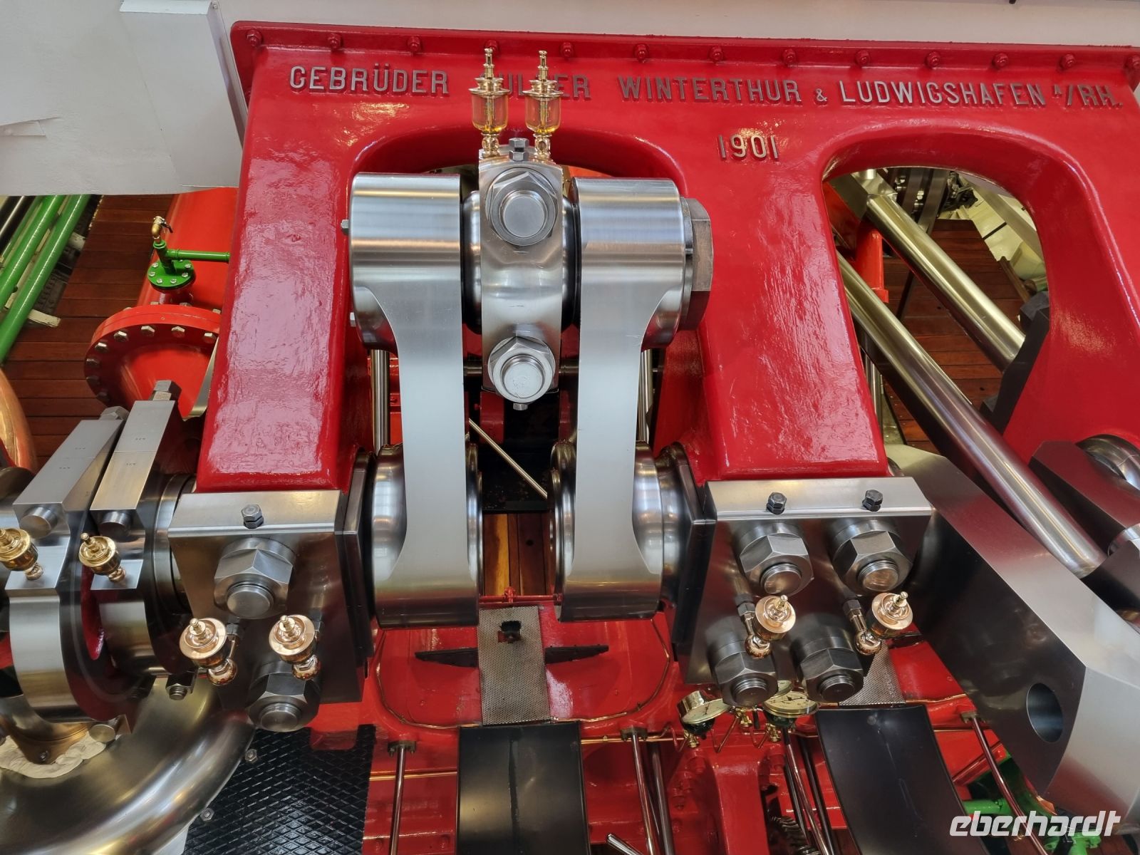 Schifffahrt auf dem Vierwaldstättersee mit dem Dampfschiff 