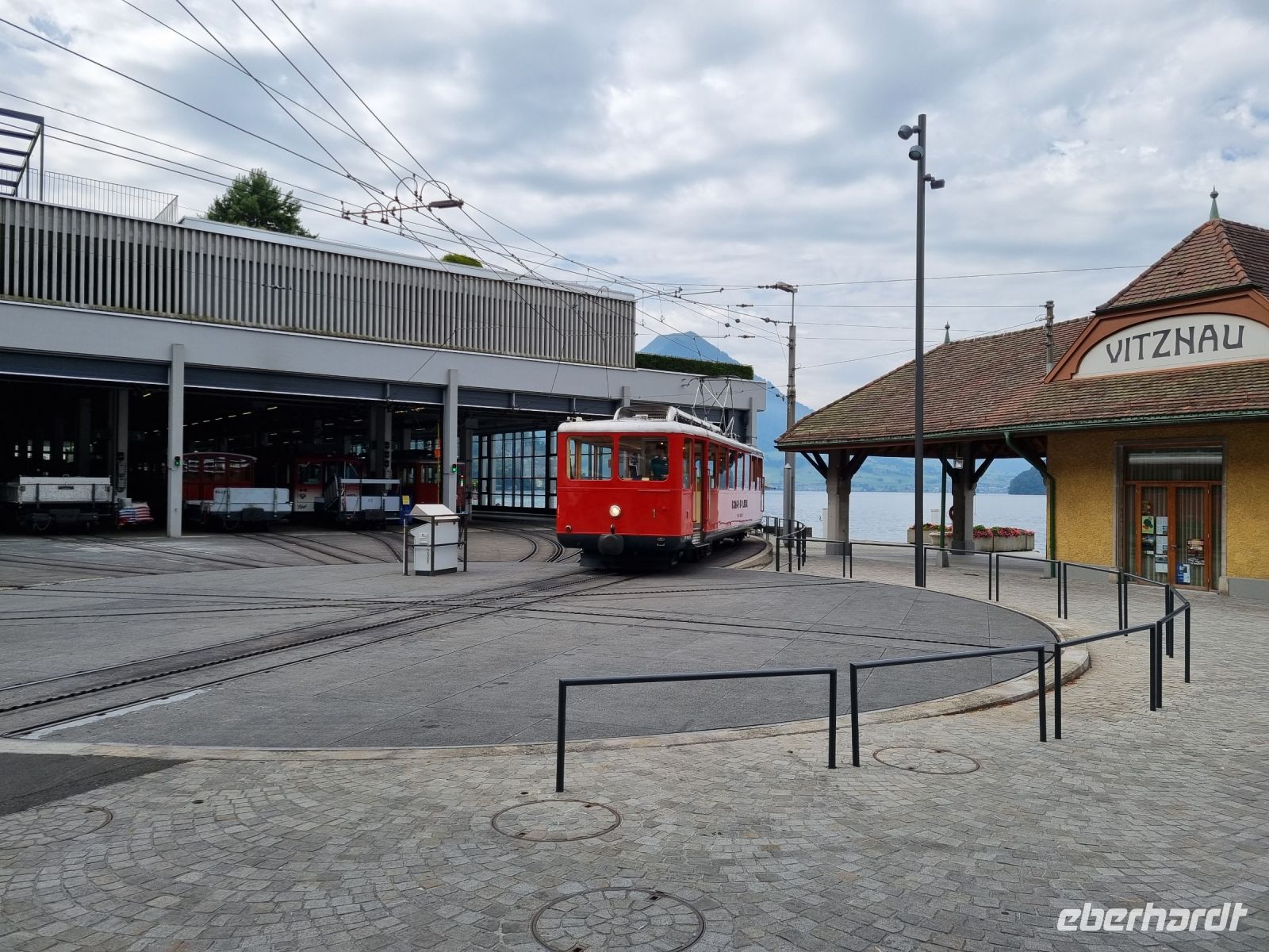 Vitznau - Fahrt mit der Rigi-Zahnradbahn
