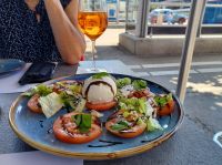 dazu einen guten Schweizer Wein....jpg