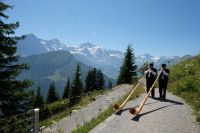 Begrüßung durch Alphornbläser