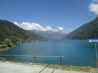 Puschlaver See mit Station Miralago