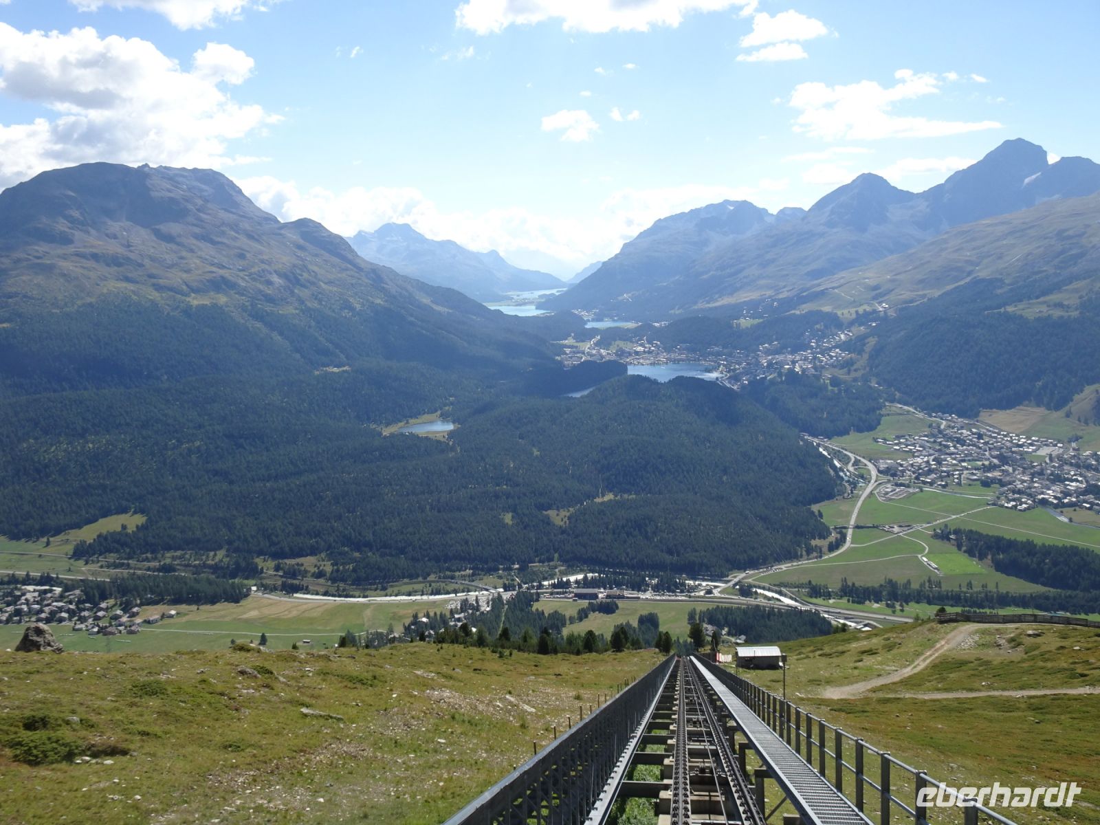 Blick vom Muottas Muragl auf St. Moritz und das Oberengadin