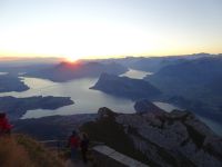 Sonnenaufgang über dem Vierwaldstätter See