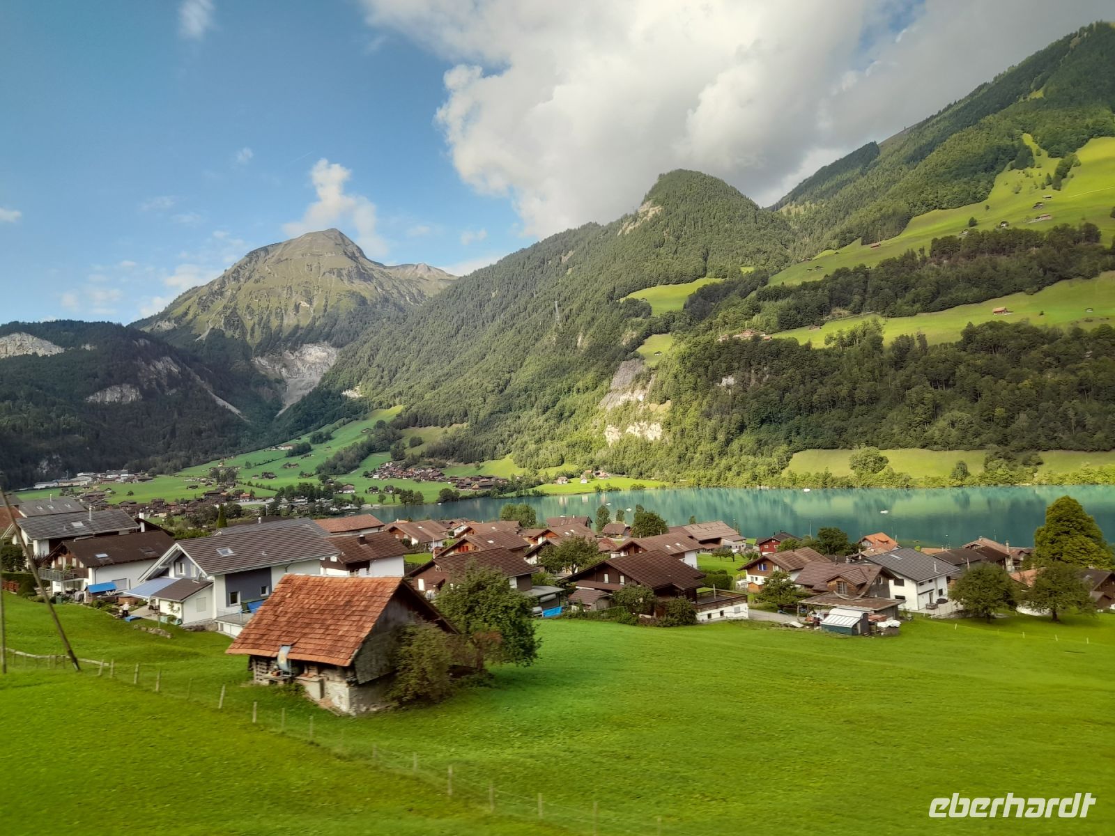Mit dem Zug von Interlaken nach Luzern