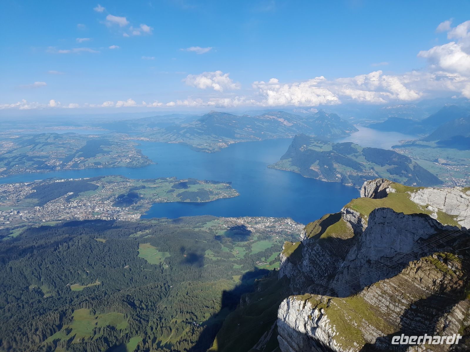 Blick vom Pilatus auf den Vierwaldstättersee