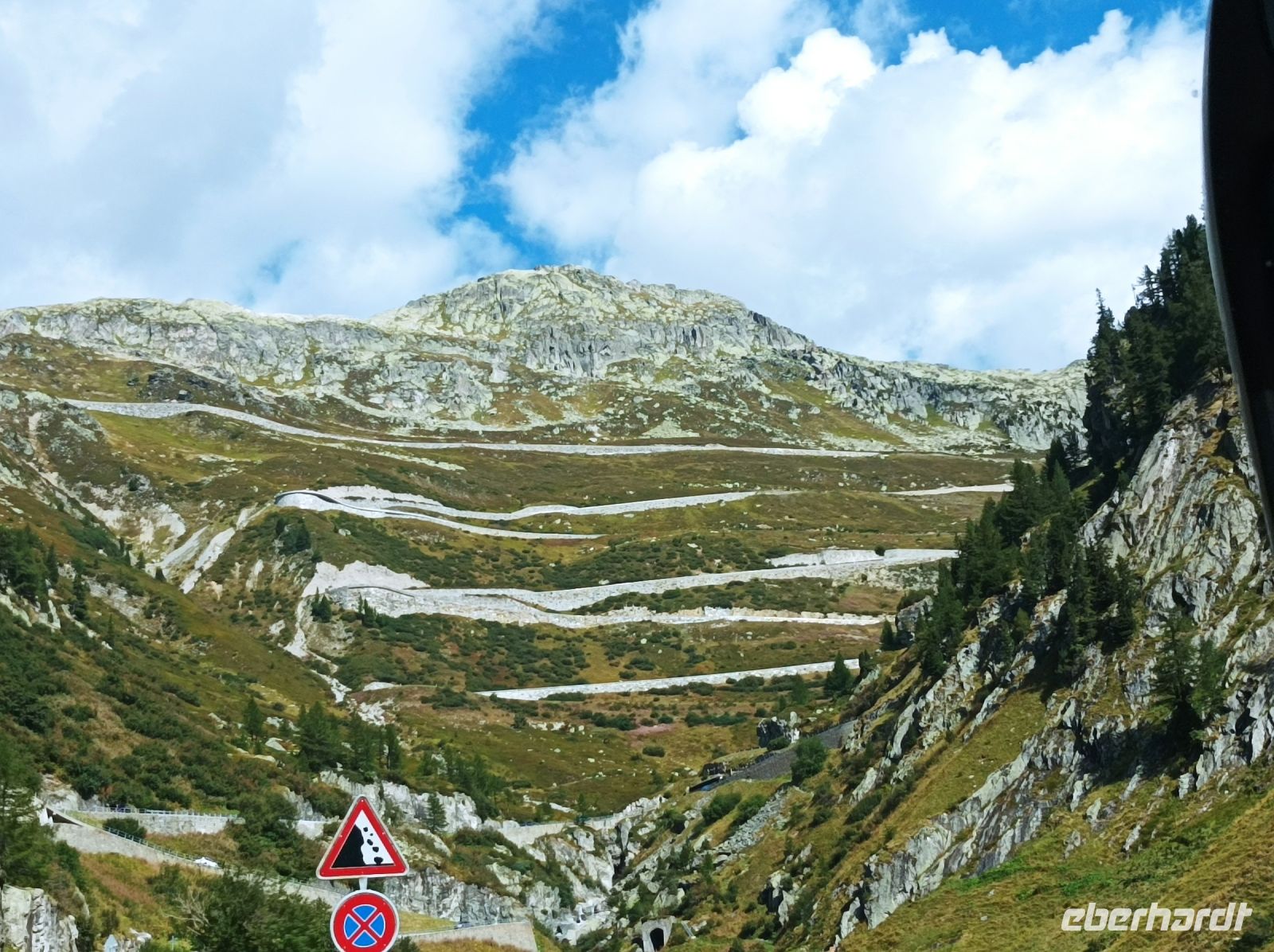 Blick auf die Grimselpassstraße
