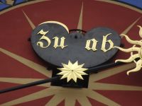 Luzern, Detail Monduhr am Rathaus