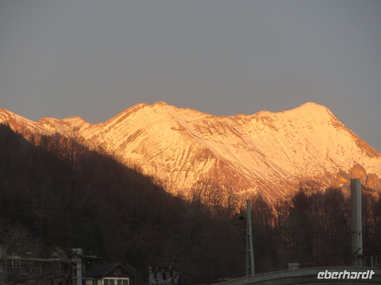 113 Interlaken - Blick zum Brienzer Rothorn im Abendlicht
