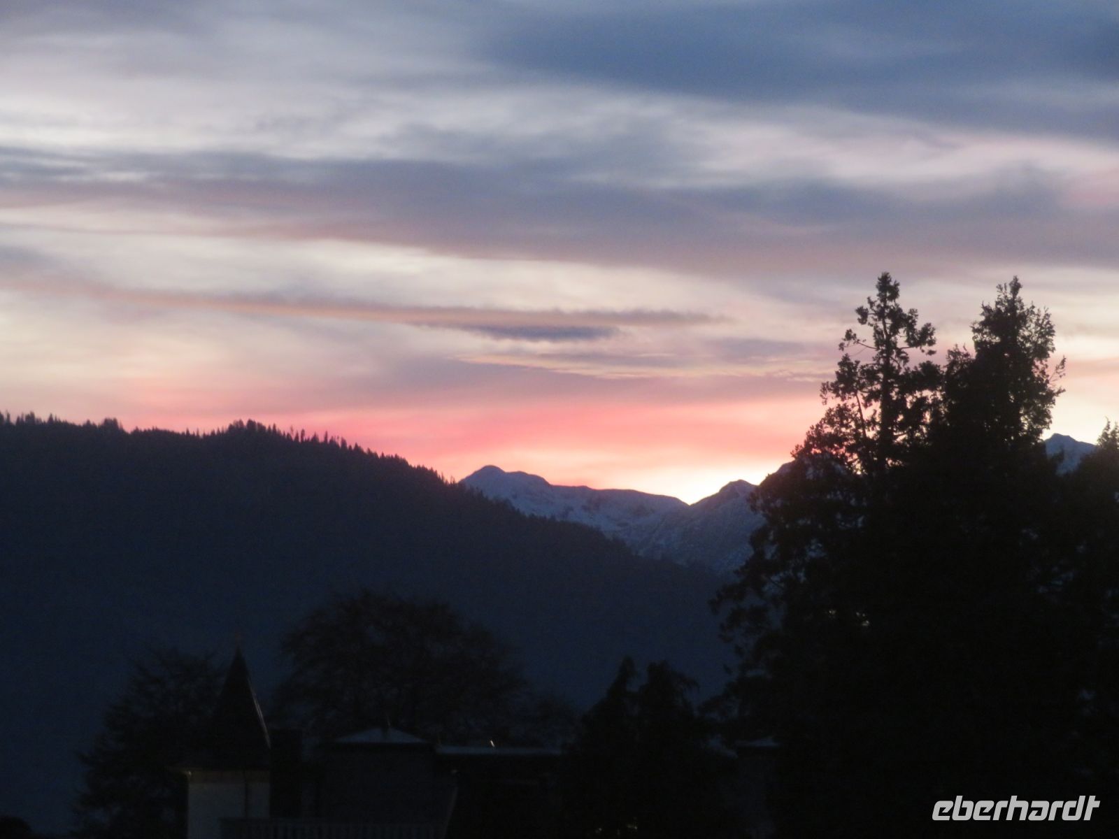 115 Interlaken - Abendstimmung